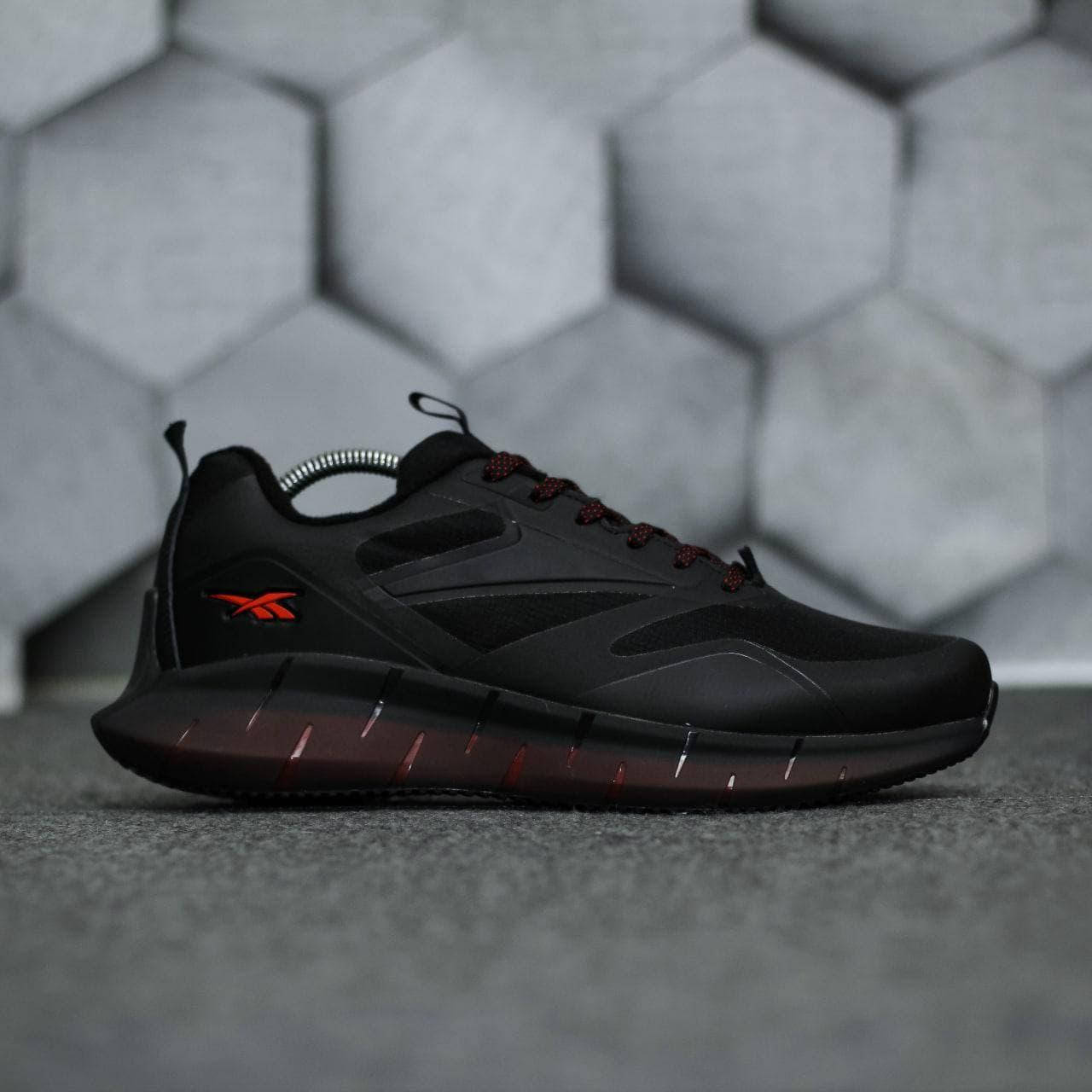 

Мужские кроссовки Reebok Zig Kinetica Black Red чёрные с красным термо (41-46)