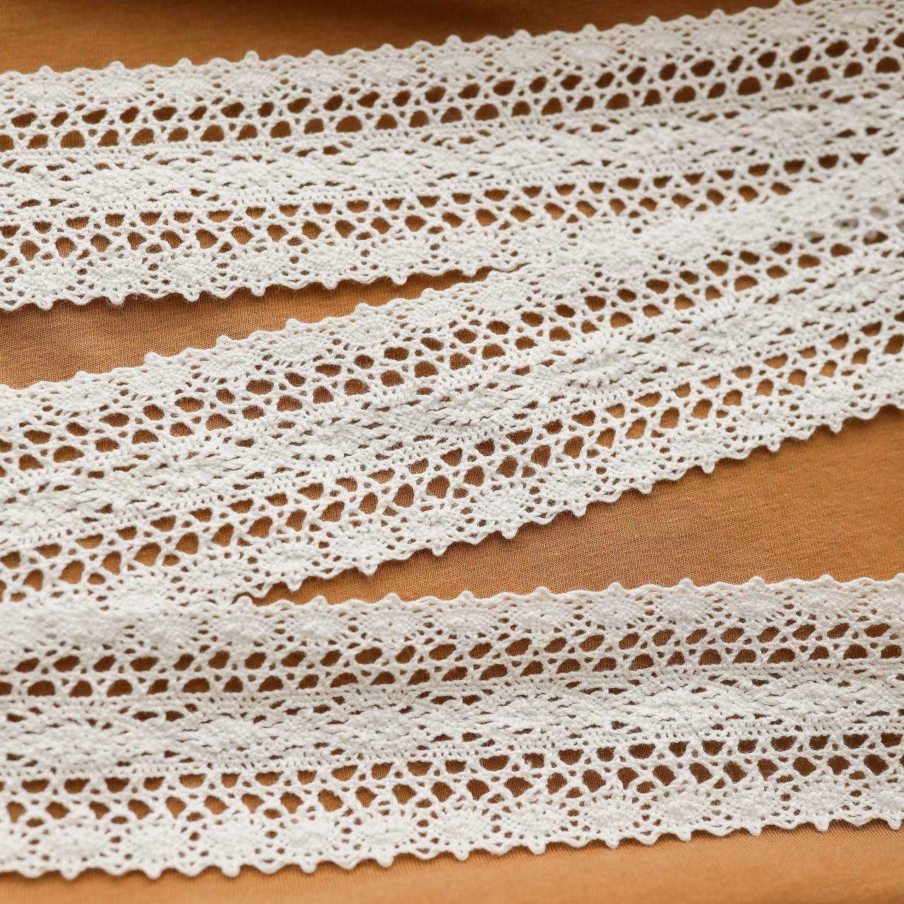 

Кружево натуральное (Лен) хлопковое / ширина 44 мм / цвет белый / заказ от 1 м