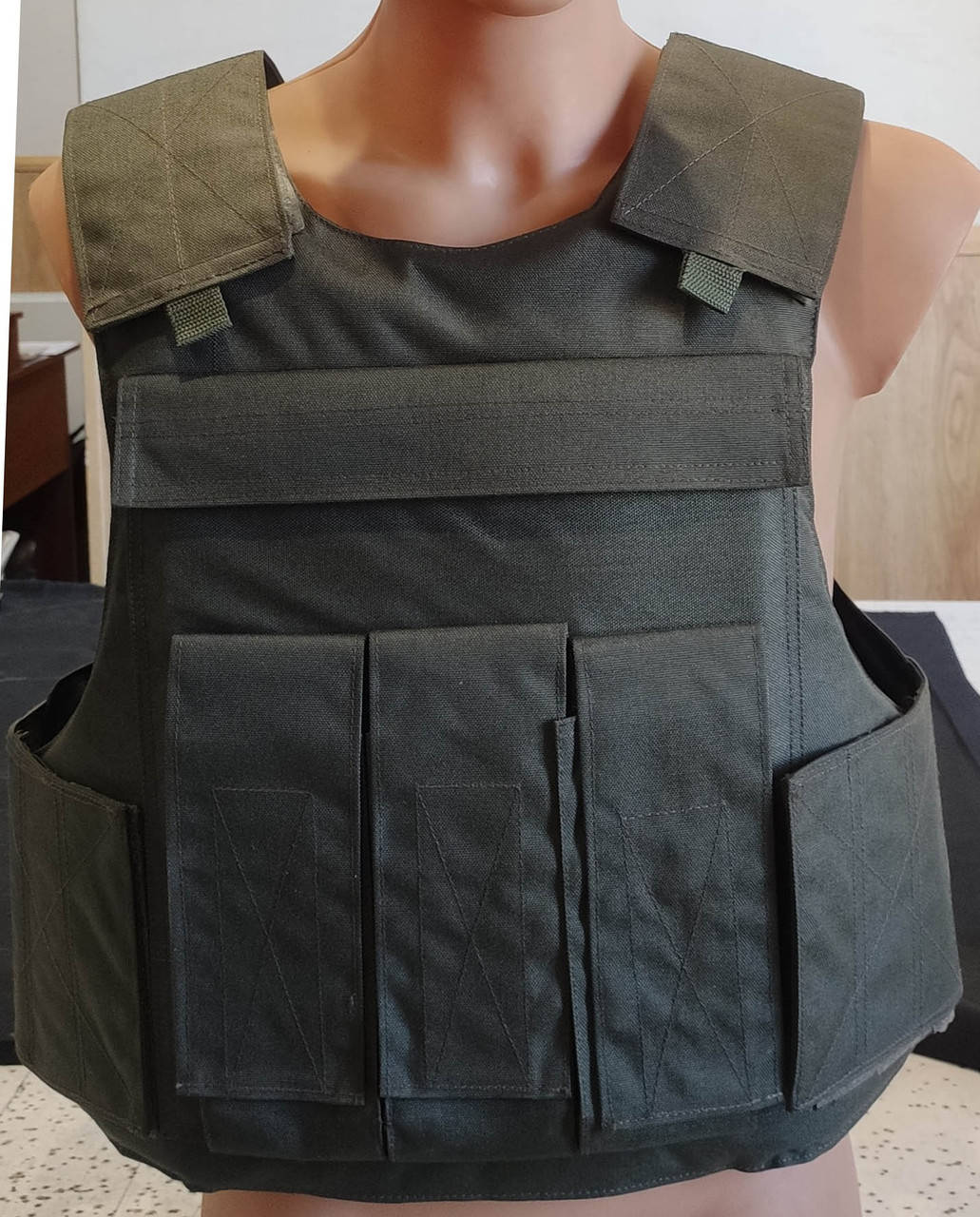 

Бронежилет 4-й клас ЄВРО / Плитоноска П-1 з двома пластинами з гумою (антирикошет) - перевірено УКРОБОРОНПРОМ