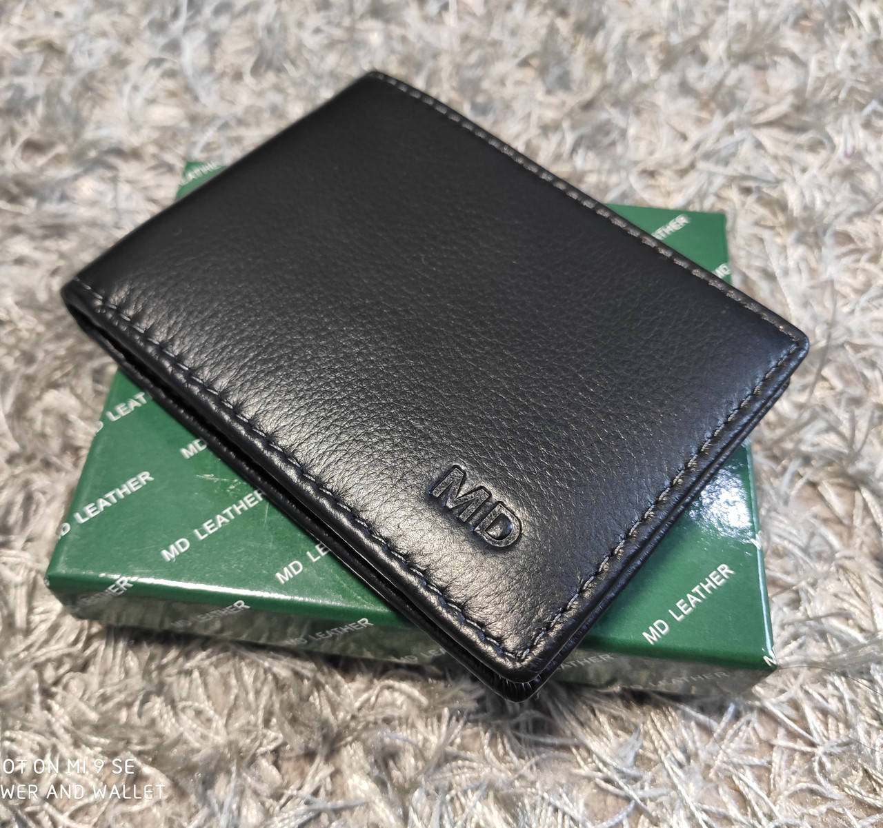 

Кожаный кошелек зажим на магнитах для купюр и карточек MD 282, Черный