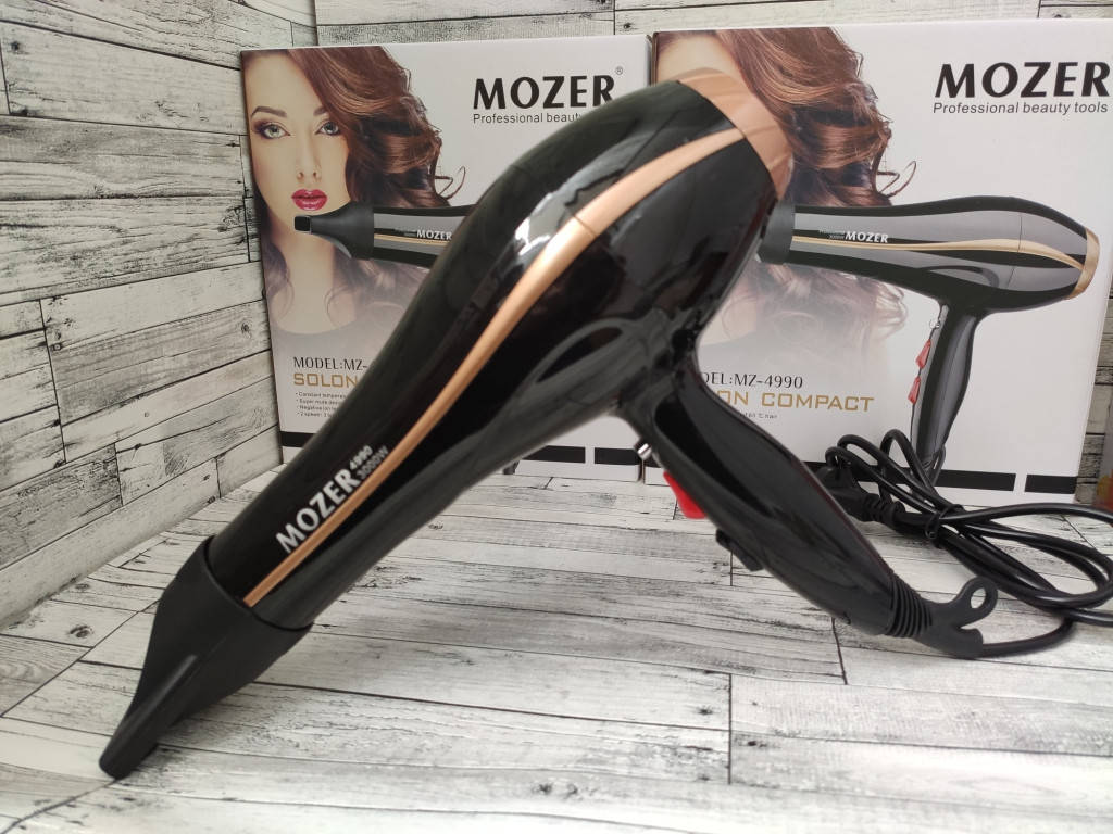 

Фен Mozer MZ-4990 для укладки волос с насадкой