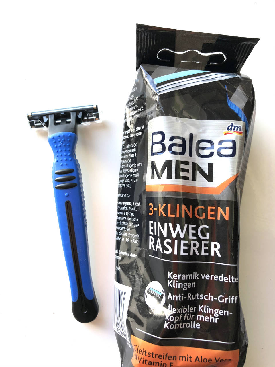 

Одноразовый станок для бритья Balea Men ( на 3 лезвия ), 1 шт