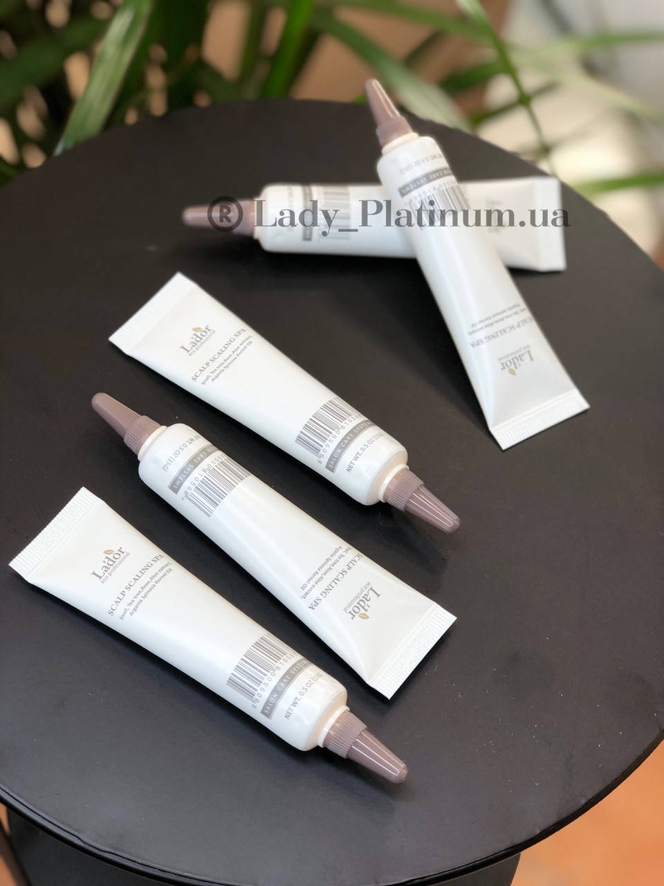 

Пилинг-скраб для кожи головы La'dor, 15 мл